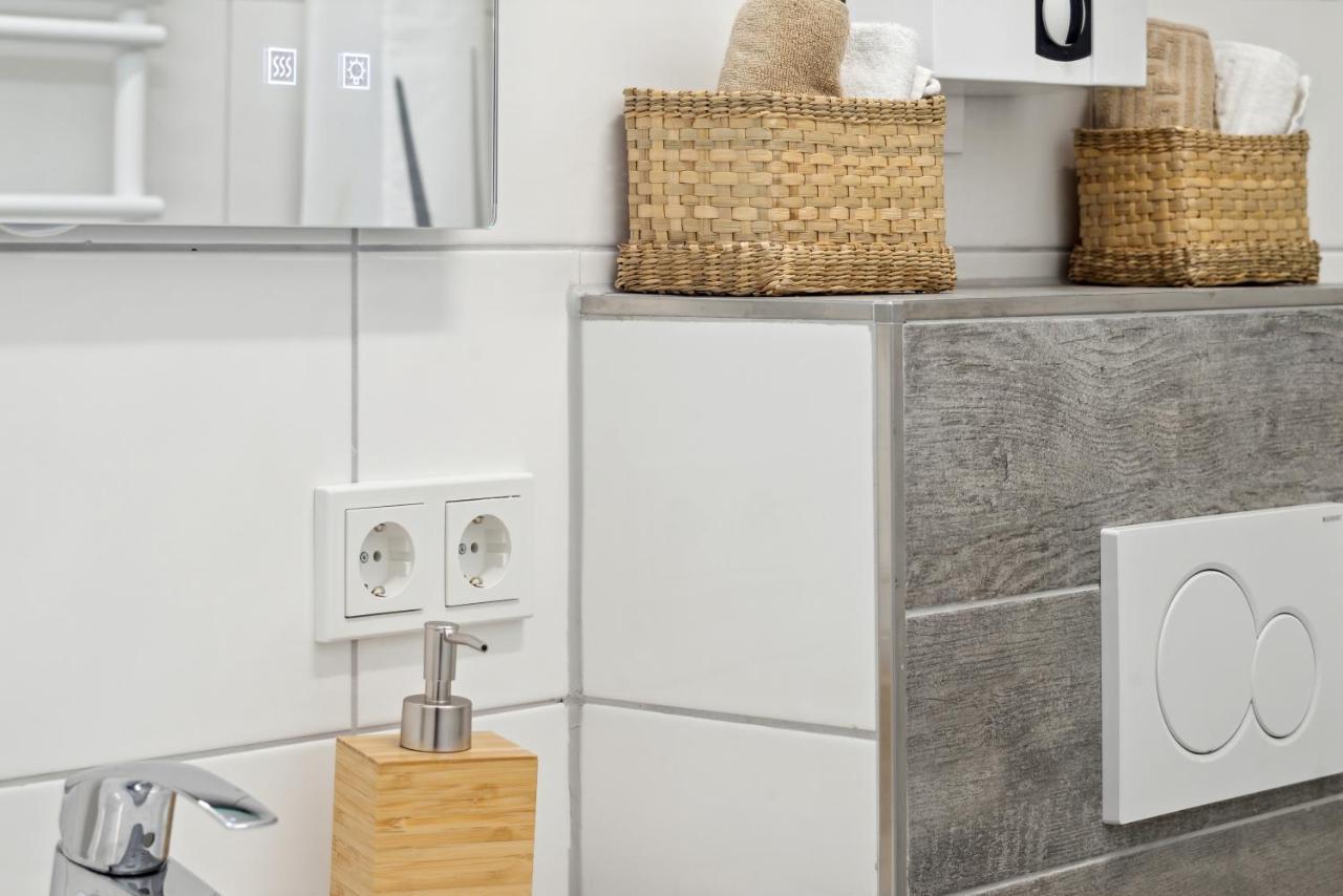 1 Zi. Wohnung, 34M², Parken, Messe Dus Duisburg Kültér fotó
